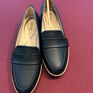 Life Stride Black womens “Infinity Comfort” shoes 10w Never Worn